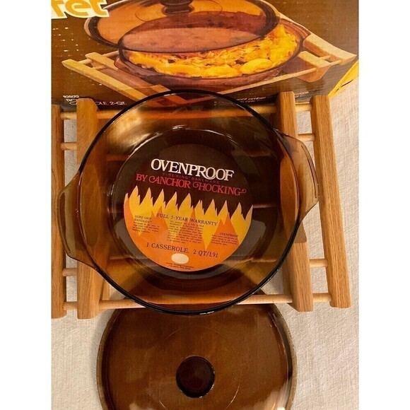 Vintage 2qt Casserole Buffet Set - Picture 2 of 2